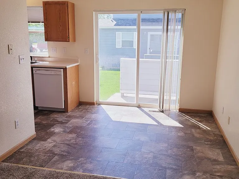 2451 Daws Dr #A — Photo 5