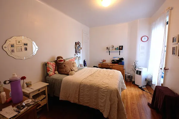 Rented by Citi Habitats | media 39