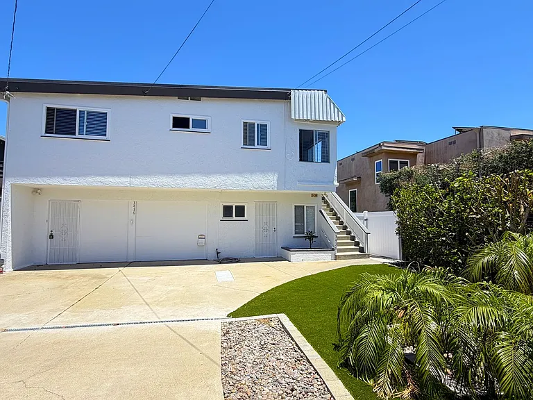 3436 Hugo St — Photo 1