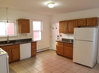 89 Knowles St #2, Providence, RI 02906