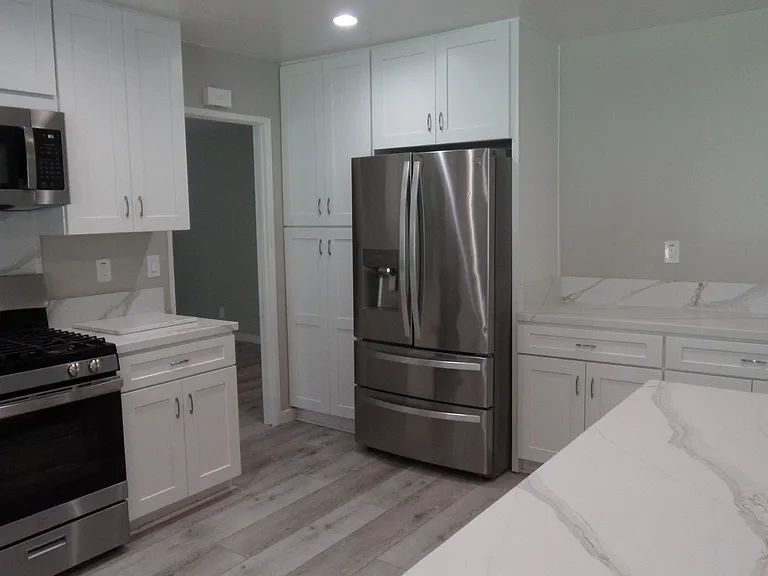 1241 E Diana Ave — Photo 8