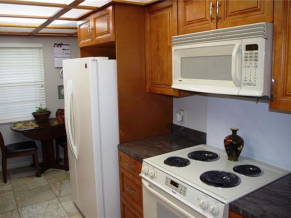 5th image of 8765 Bardmoor Blvd APT 108F