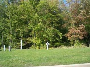 6348 Valley Ranch Dr, Maple Heights, OH 44137