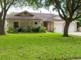 504 Westminster Dr, League City, TX 77573
