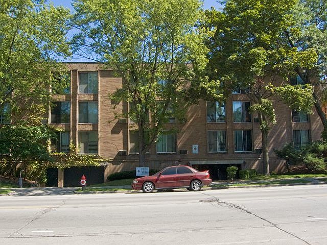 1st image of 3438 N Oakland Ave APT 305