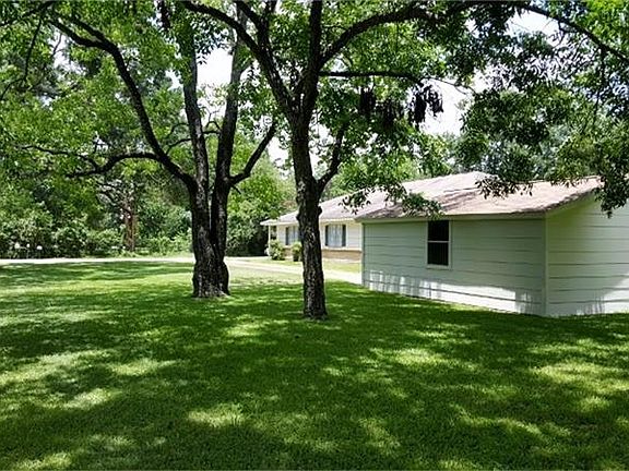 2nd image of 286 Eastwood Dr