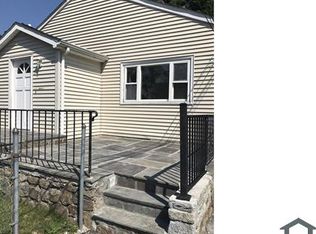 6 Hill St #6A, Norwalk, CT 06850