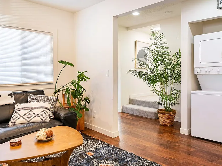 5506 NE Hoyt St — Photo 17
