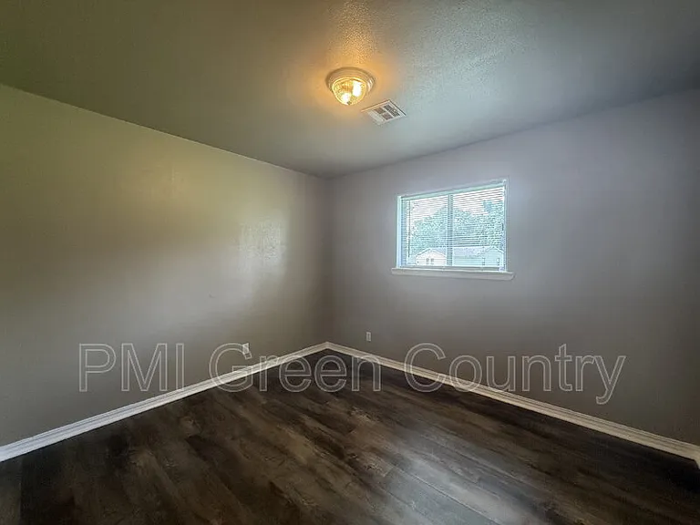 30375 E 150th St S — Photo 14