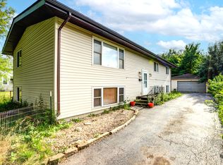 1605 S Desplaines St, Joliet, IL