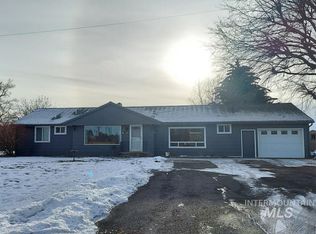 827 Genesee Ave, Genesee, ID 83832