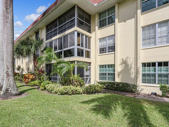 4th image of 5540 Tamberlane Cir APT 118