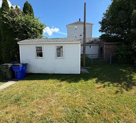 5th image of 161 Duluth St #1-R