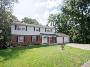 5025 Cave Spring Cir, Roanoke, VA 24018