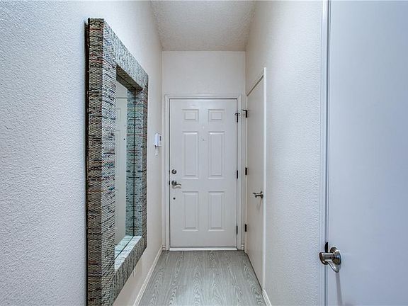 4th image of 5555 Northfield Dr