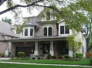 706 N Loomis St, Naperville, IL 60563