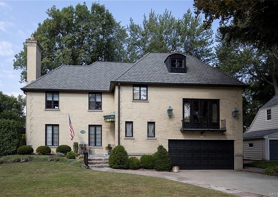 1st image of 36 Audubon Dr