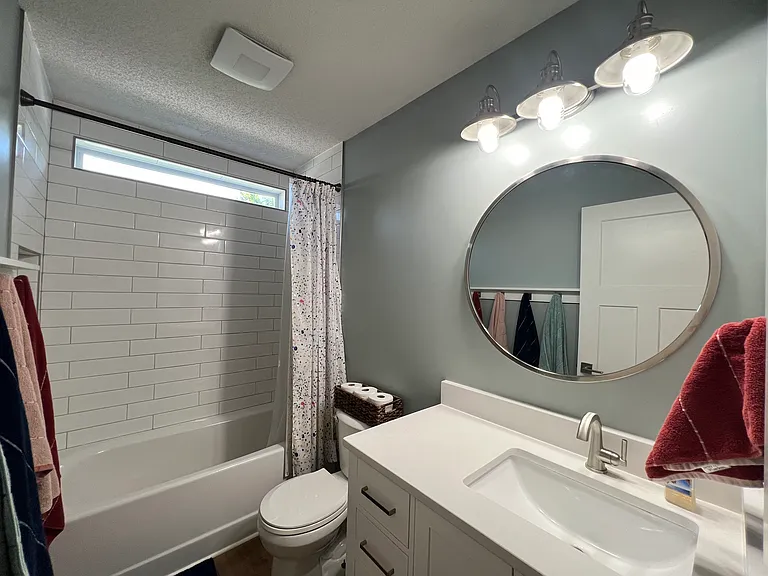 2213 E Myrtlewood Ct — Photo 26