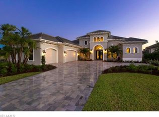 11967 Maidstone Ct, Naples, FL 34120