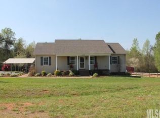 2544 35th Avenue Pl NE, Hickory, NC 28601