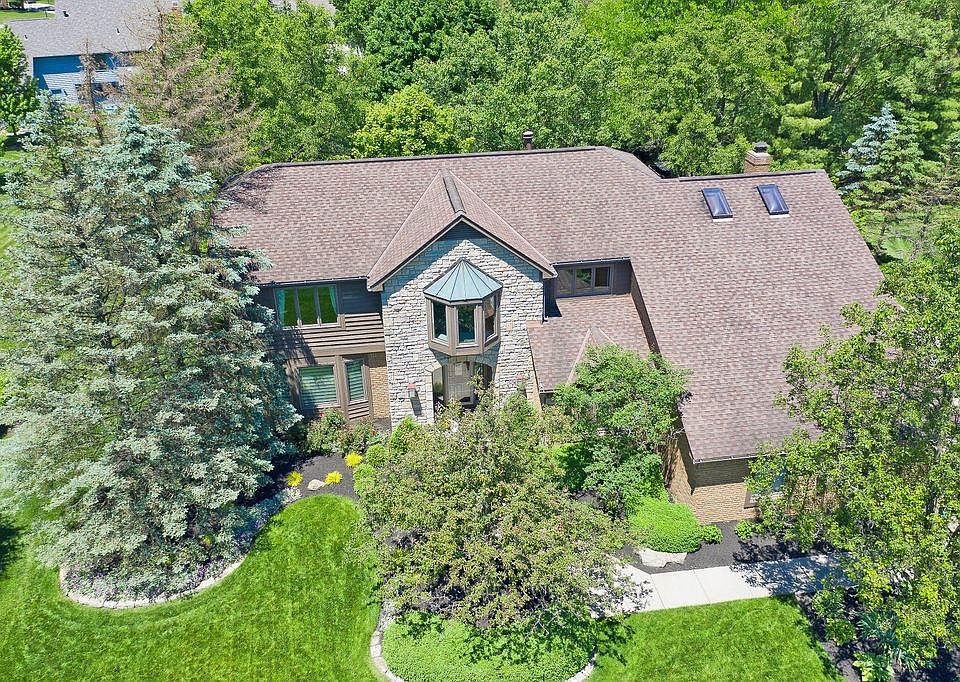 1st image of 790 Weston Park Dr