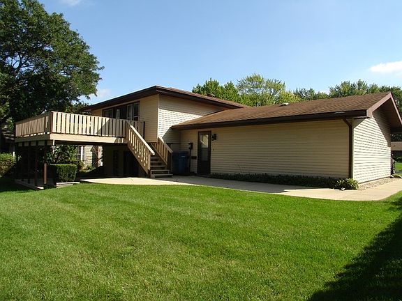 4th image of 21W634 Glen Valley Dr