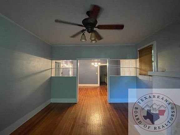 4th image of 1907 Wood St