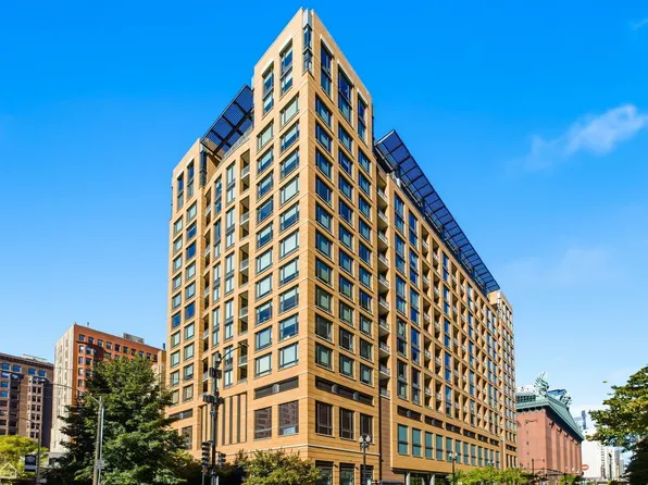 520 S State St APT 1503, Chicago, IL 60605