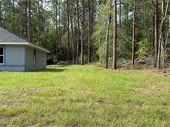 3rd image of 20387 SW 54th St