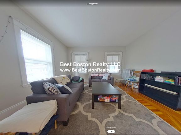 2nd image of 36 Bellevue Ave #2