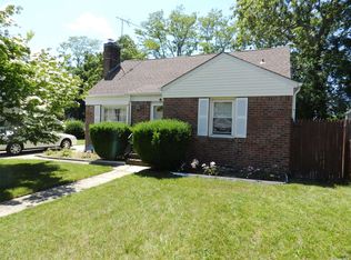 126 Melrose Ave, Massapequa, NY 11758
