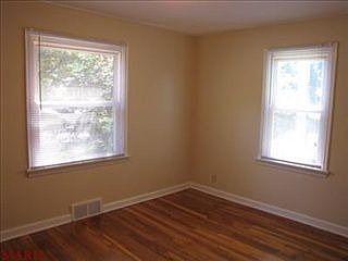 5th image of 10057 Dwight Dr