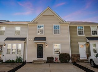 120 Pine Ln, Morgantown, WV 26508