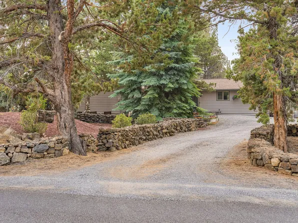64699 McGrath Rd, Bend, OR 97701