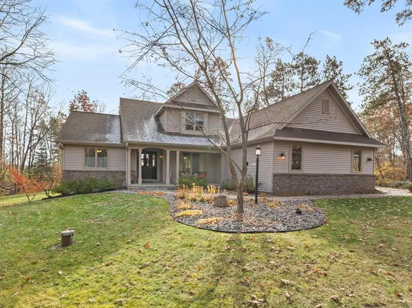 9457 Woodland Cir, Amherst Junction, WI 54407