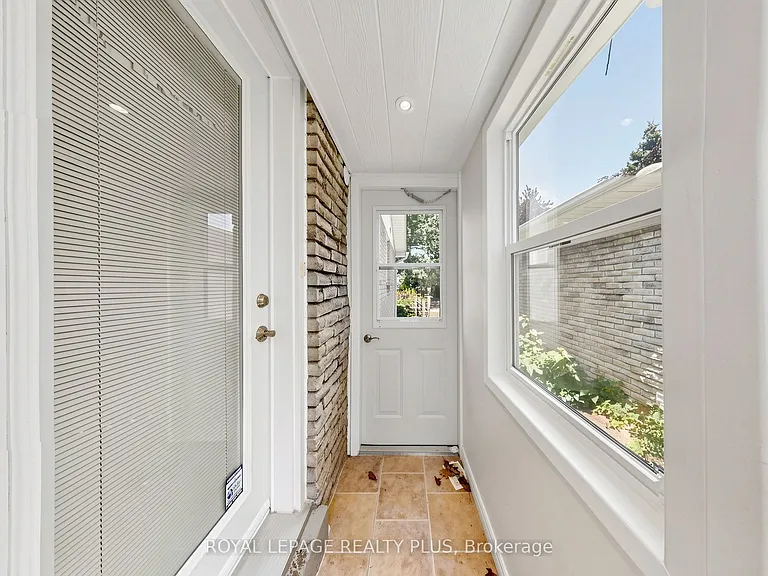2328 Yolanda Dr — Photo 19