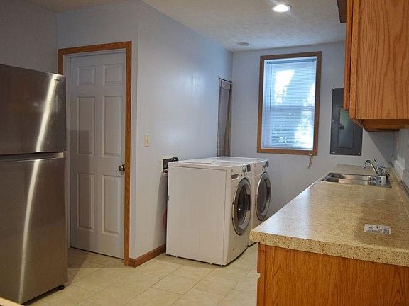 5th image of 709 S 4th St #709S4