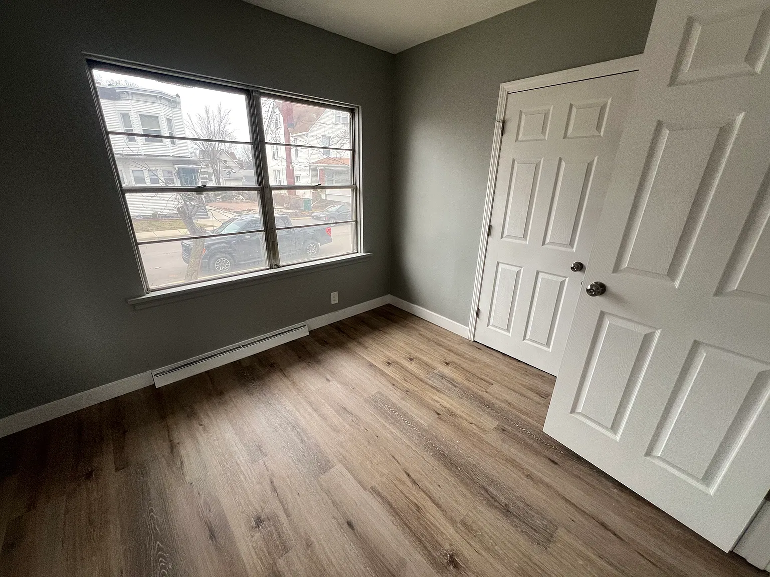 20 Carroll St — Photo 4