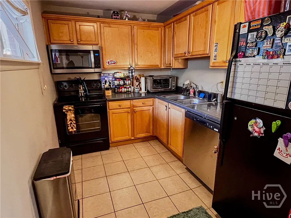 1 bed, 1.0 bath, 795 sqft, $1,300 — Photo 4