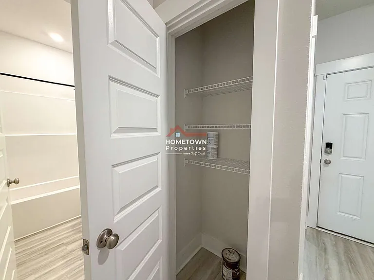 9899 Starling Dr — Photo 23
