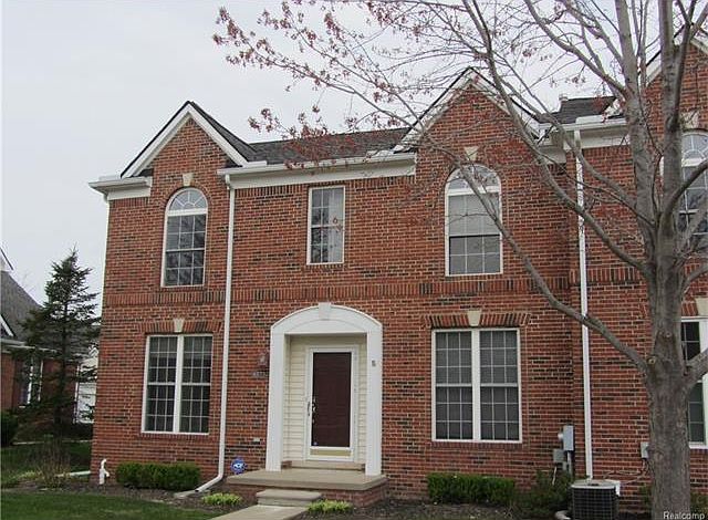 1st image of 41752 Brownstone Dr #1