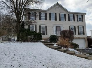 615 Water View Dr, Cranberry Township, PA 16066