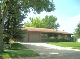 514 Hunters Ridge Rd, Brookings, SD 57006