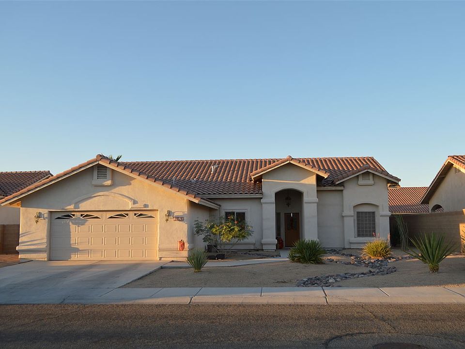 1st image of 10726 E 39th Pl