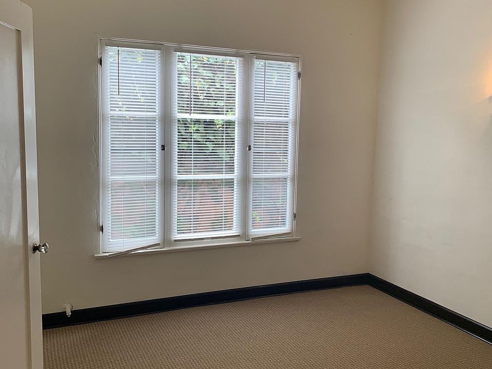 1st image of 658 Temple Ave APT B