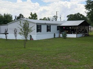 1979 Hunter Dr, Sneads, FL 32460