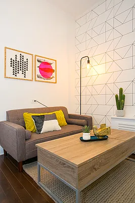 Rented by Oxford Property Group | media 11