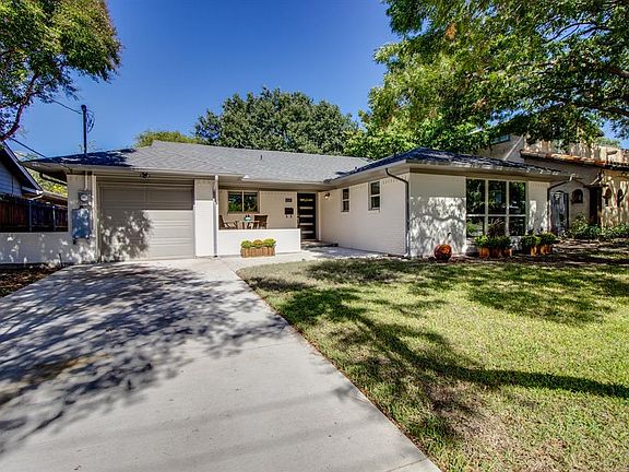 3rd image of 11157 Lanewood Cir