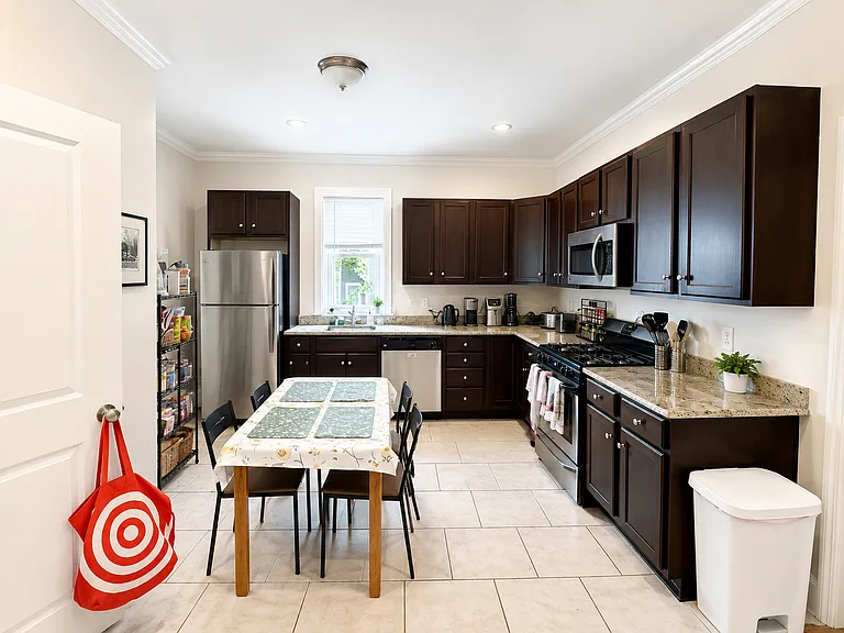 66 Mozart St #2 — Photo 1
