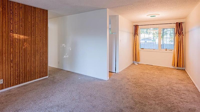 Winnipeg Apartment for rent - 3 Bedrooms — photo 2